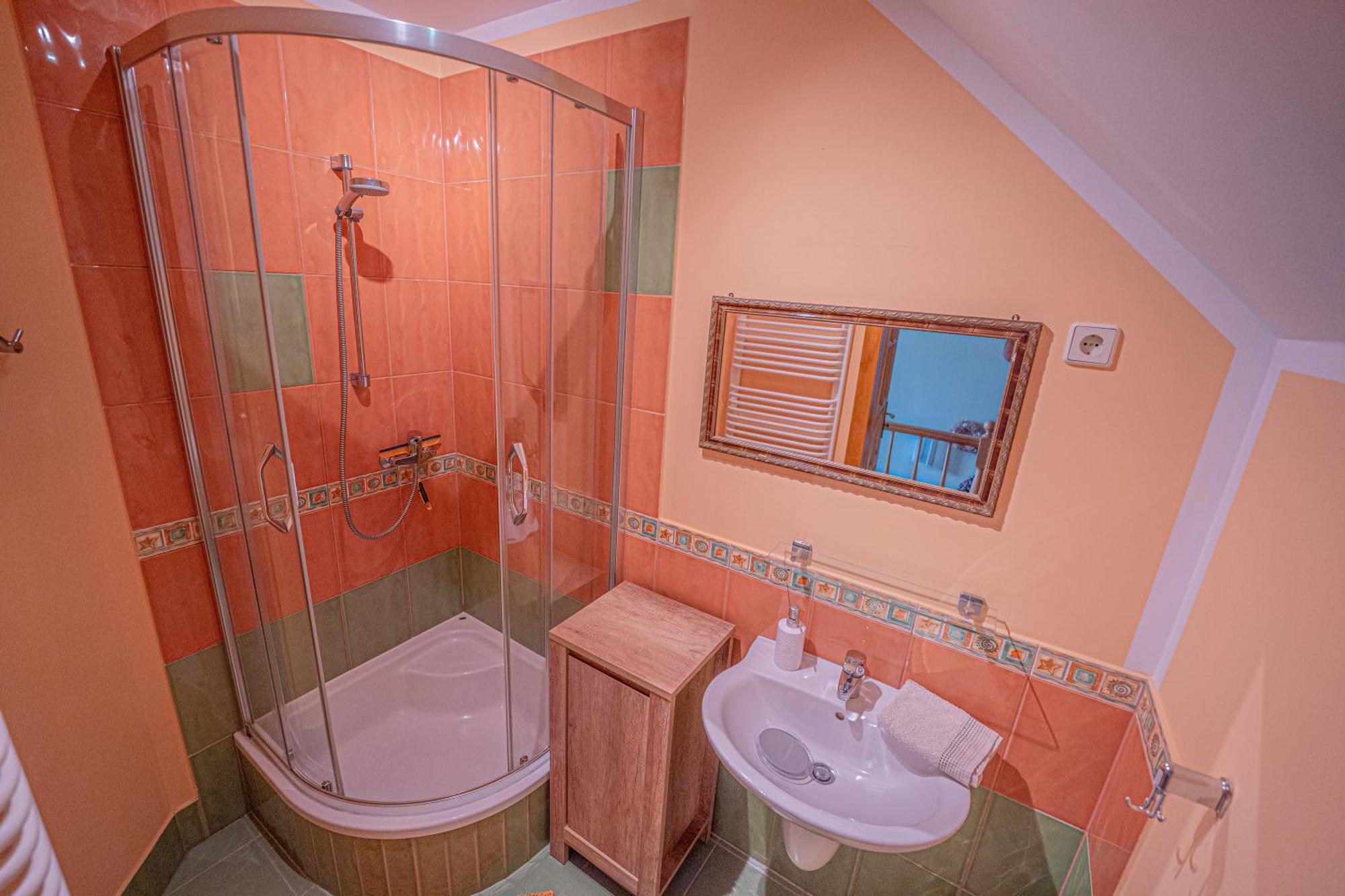 Ferienwohnung Dom Ogrodnika Jezow Sudecki Exterior foto