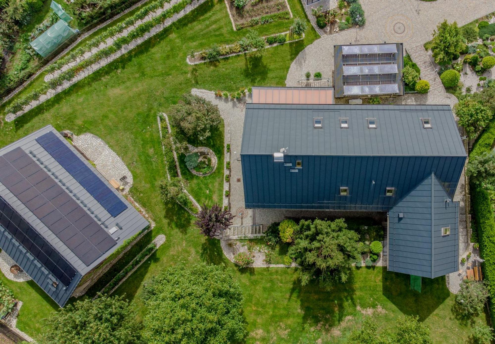 Ferienwohnung Dom Ogrodnika Jezow Sudecki Exterior foto